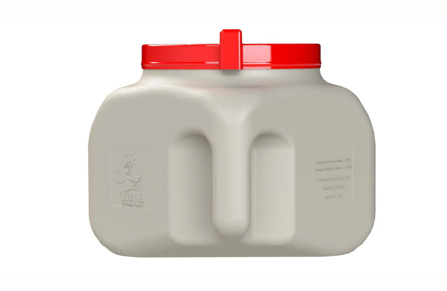 Compact Chicken Feeder